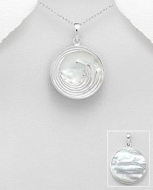 925 Sterling Silver Wave Pendant & Chain, Decorated With Mother of Pearl Stone Shell
